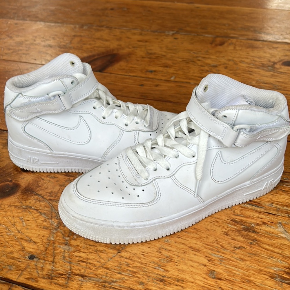 white high top air force 1 sneakers